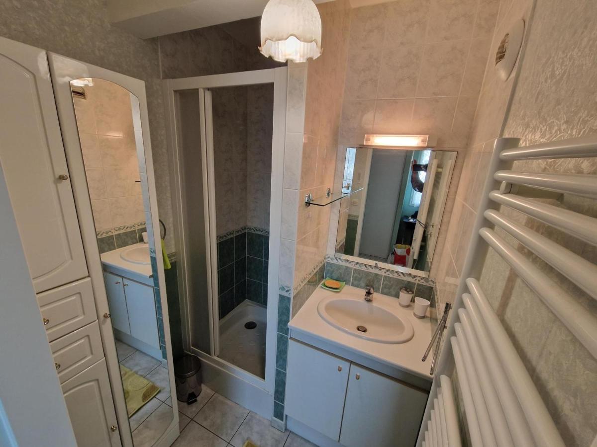 Chatelaillon-Plage Centre-Ville: Apt 4 Pers, Balcon, Parking, Piscine, Wifi - Fr-1-706-21 外观 照片